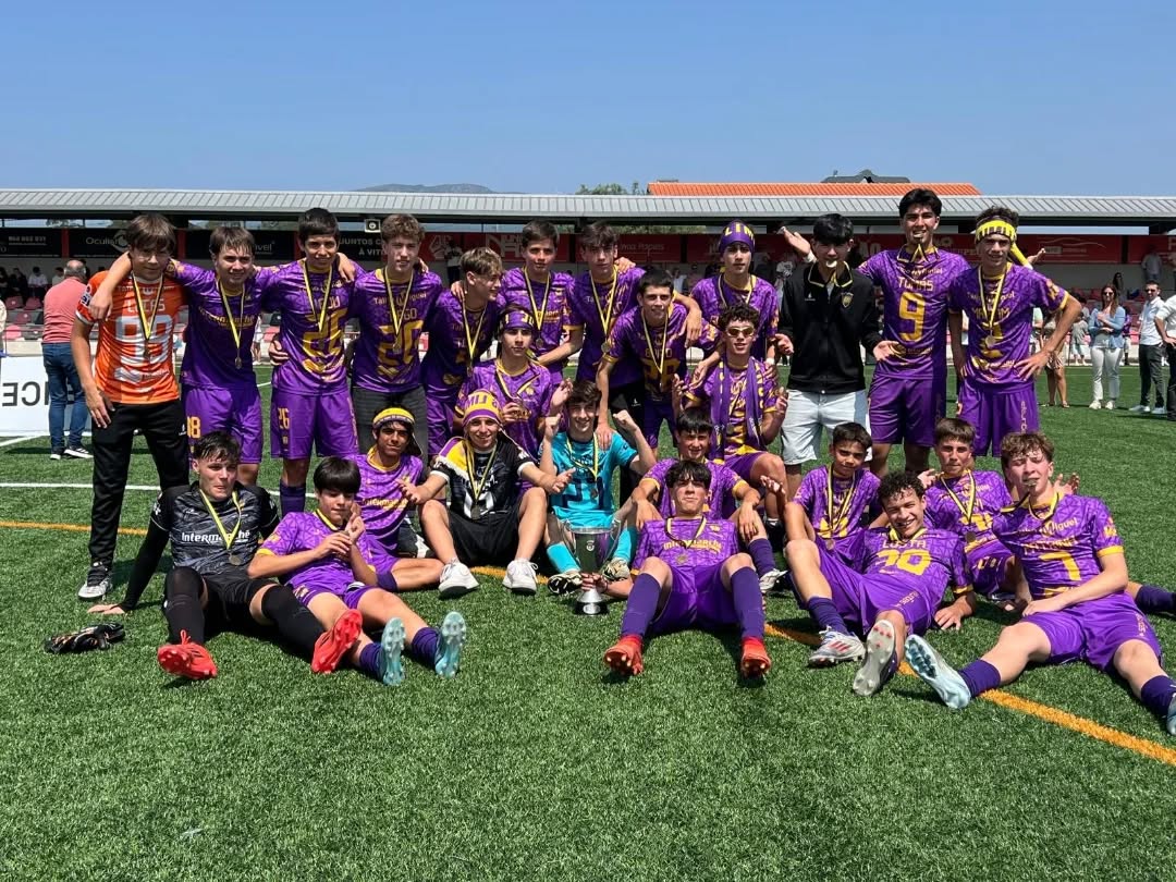 Associação Desportiva Os Limianos vence Taça AFVC Juniores C 