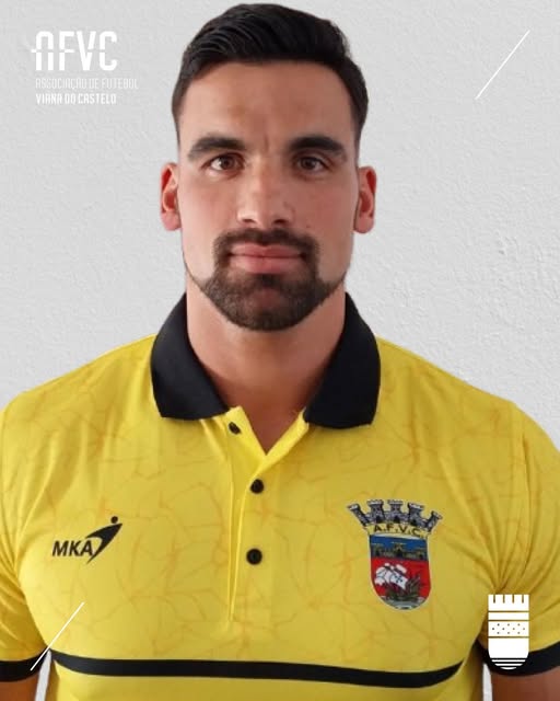 O nosso filiado Vítor Lopes alcançou um prestigioso 3º lugar na conclusão do Curso de Formação de Elite para Árbitros de Futebol 