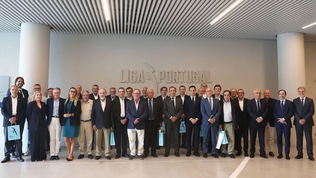 Presidente da AF Viana do Castelo presente no encontro da Liga Portugal 