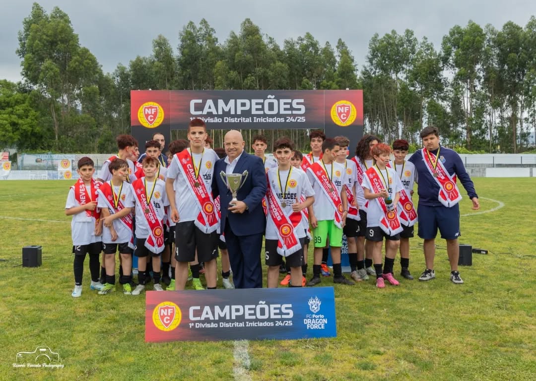 Neves Futebol Clube realizou a festa de reconhecimento aos seus atletas de Juniores C pela conquista do campeonato distrital da AFVC 