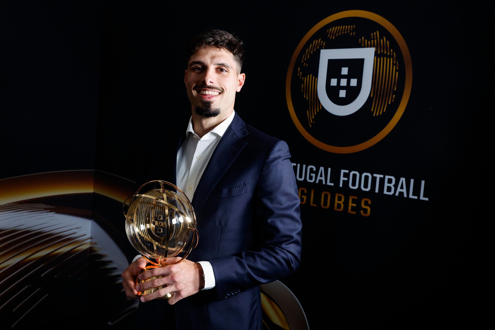 Pedro Neto volta a brilhar!